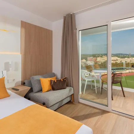 L'azure 4* Sup Szálloda