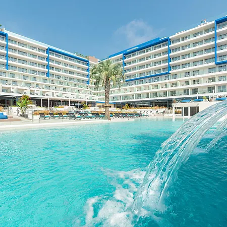 L'azure 4* Sup リョレート・デ・マル