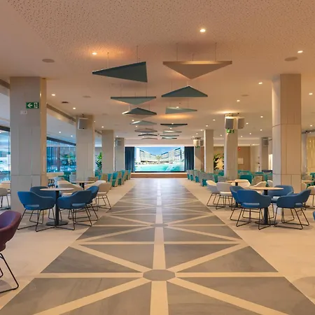 L'azure 4sup Hotel 4*