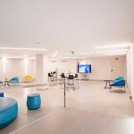 L'azure 4* Sup