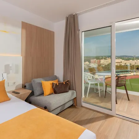 Szálloda L'azure 4* Sup Lloret de Mar