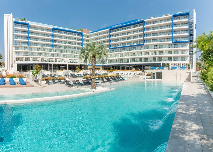 L'azure 4* Sup 4* יורט דה מאר